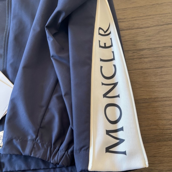 MONCLER Men's ATRIA Hooded Jacket Navy 1A00008 549 ML 742 - Picture 10 of 16